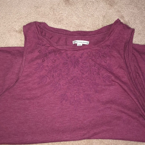 American Eagle Embroidered Tank Top - Picture 3 of 4